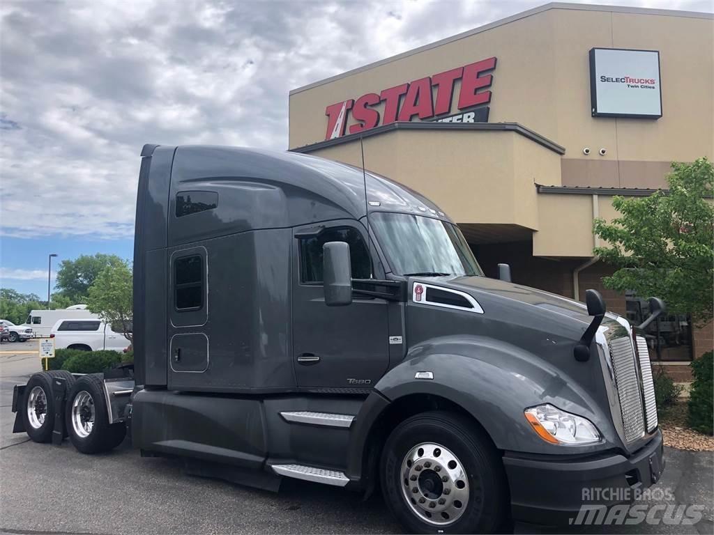 Kenworth T680 Traktorske jedinice