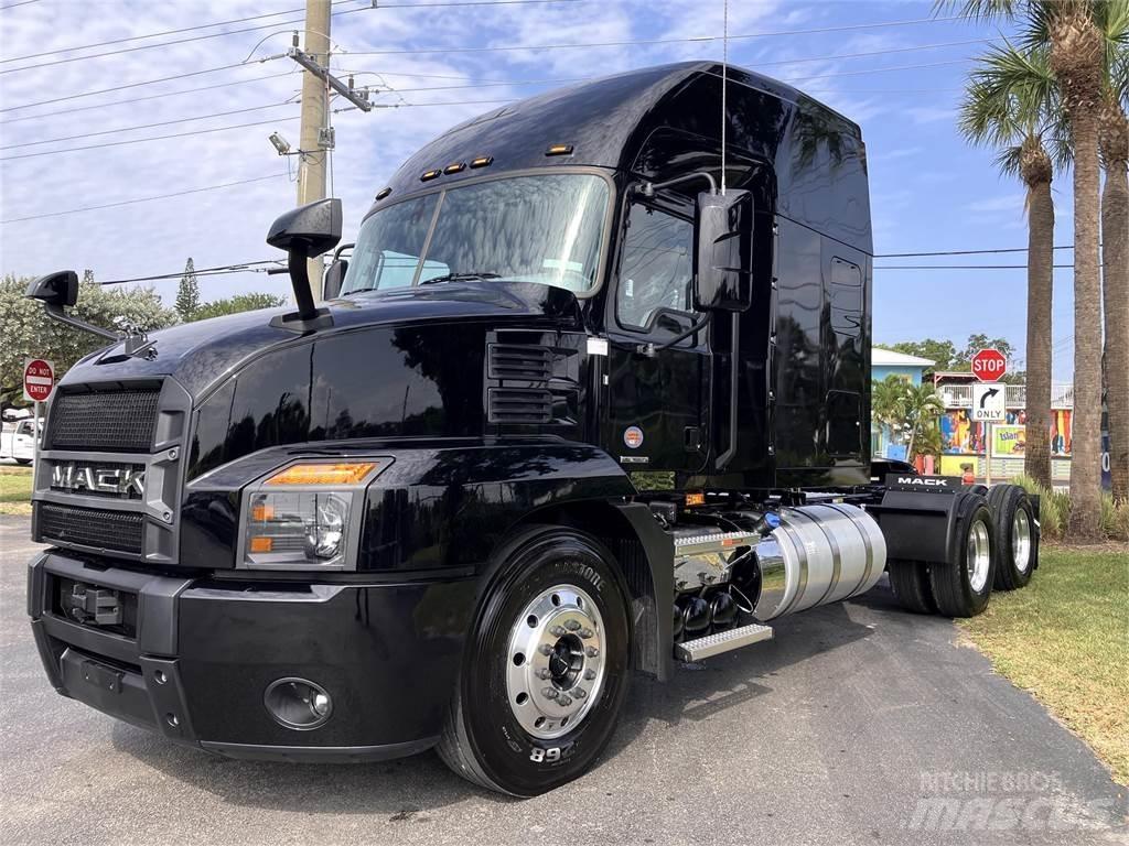 Mack AN64T Traktorske jedinice