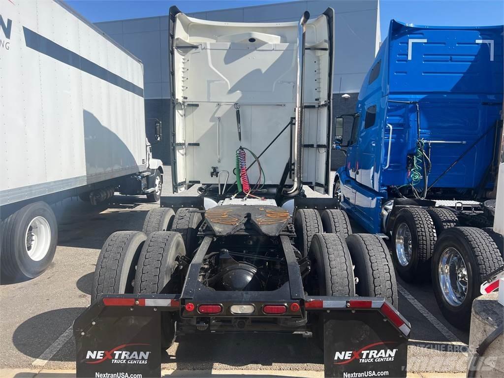 Mack AN64T Traktorske jedinice