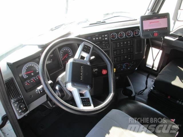 Mack AN64T Traktorske jedinice