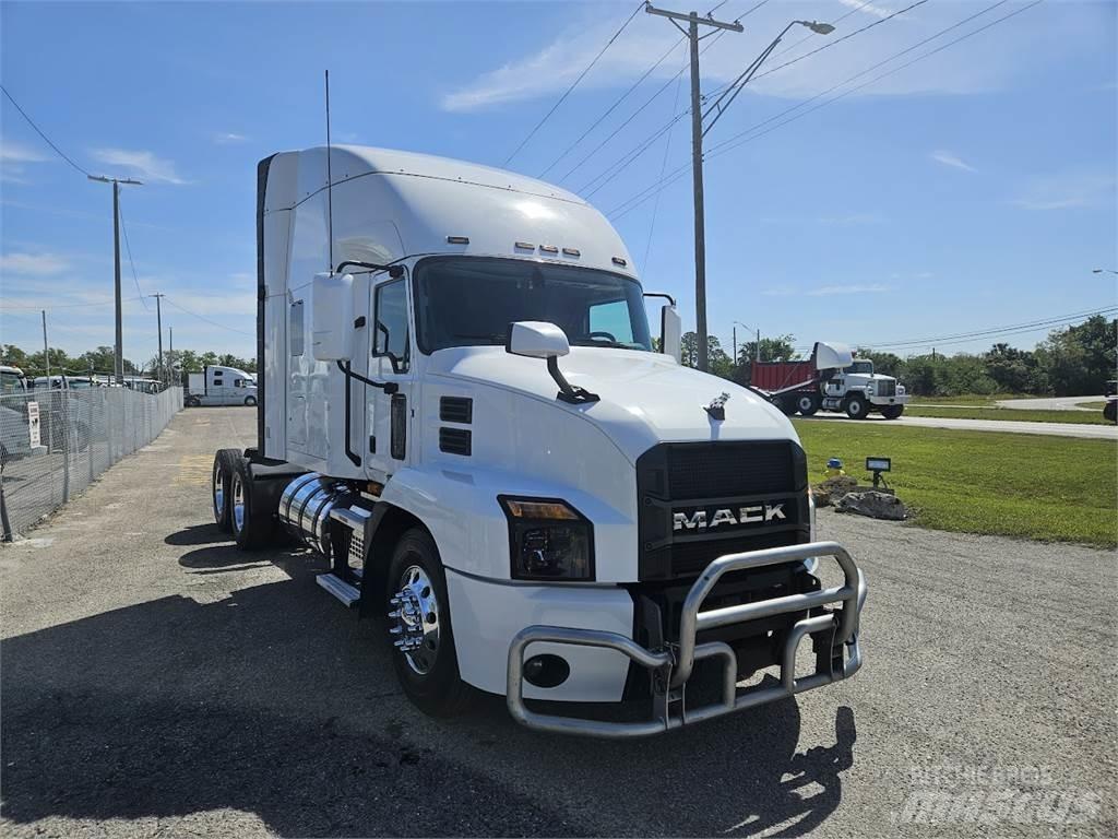 Mack AN64T Traktorske jedinice