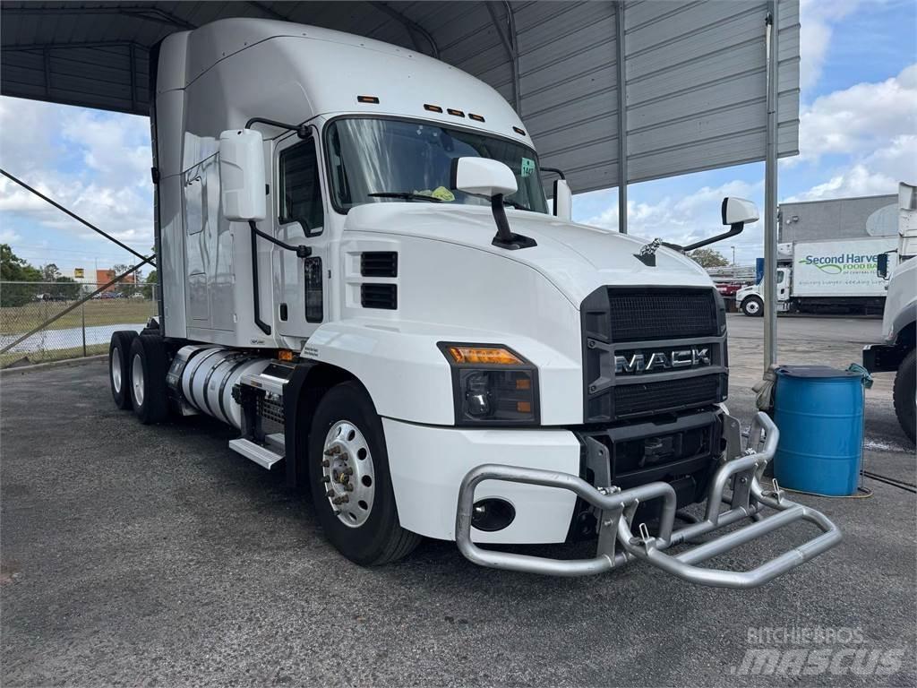 Mack AN64T Traktorske jedinice