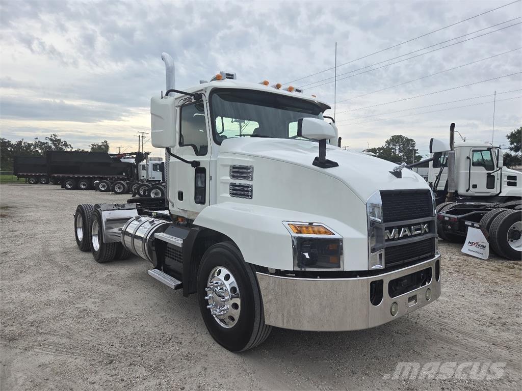 Mack AN64T Traktorske jedinice