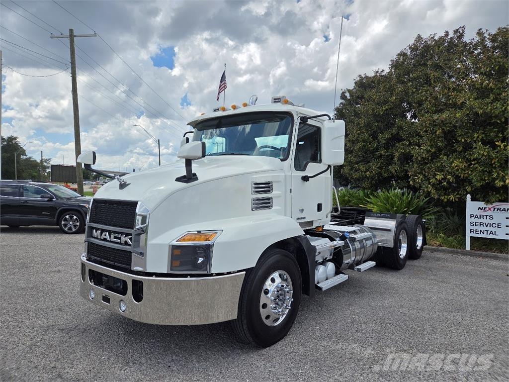 Mack AN64T Traktorske jedinice