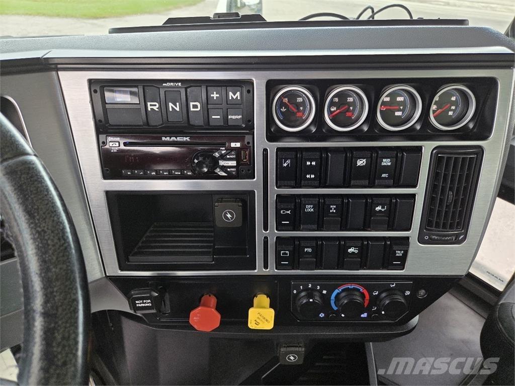 Mack AN64T Traktorske jedinice