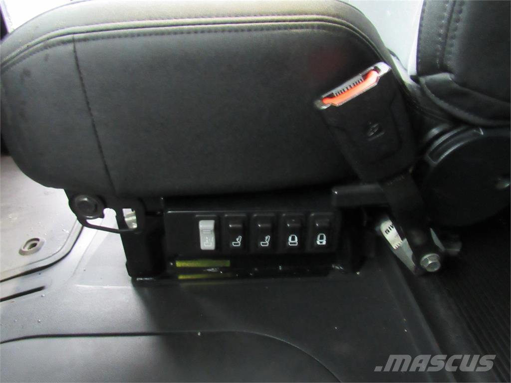 Mack AN64T Traktorske jedinice