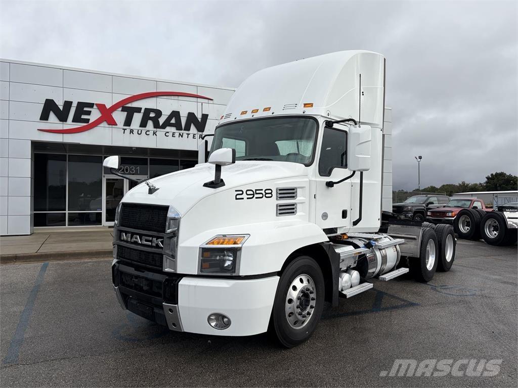 Mack AN64T Traktorske jedinice