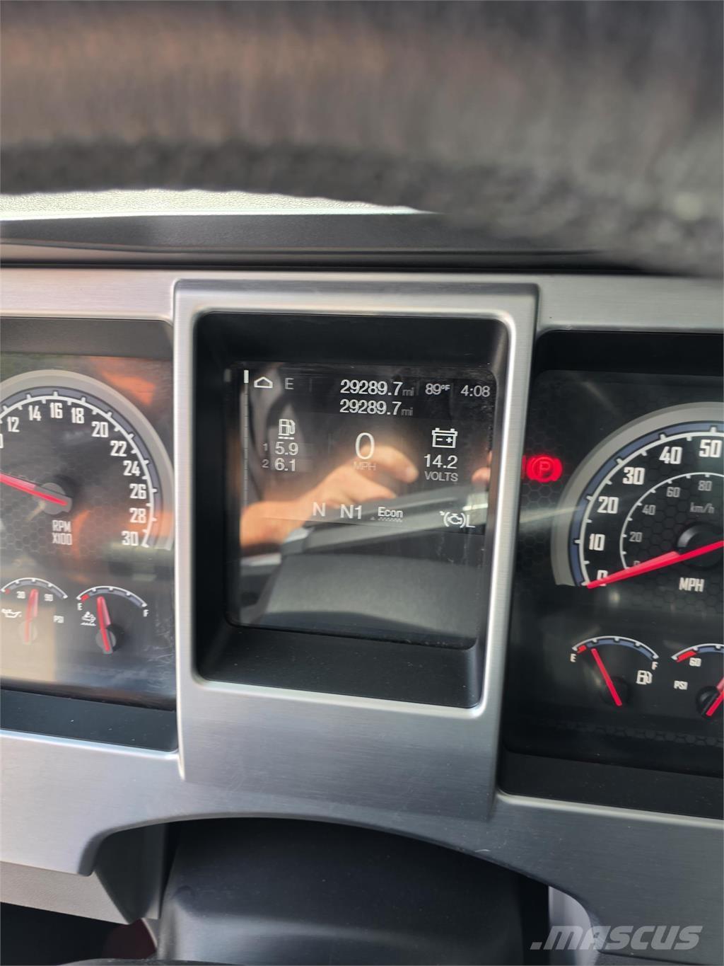 Mack GR64B Kiper kamioni