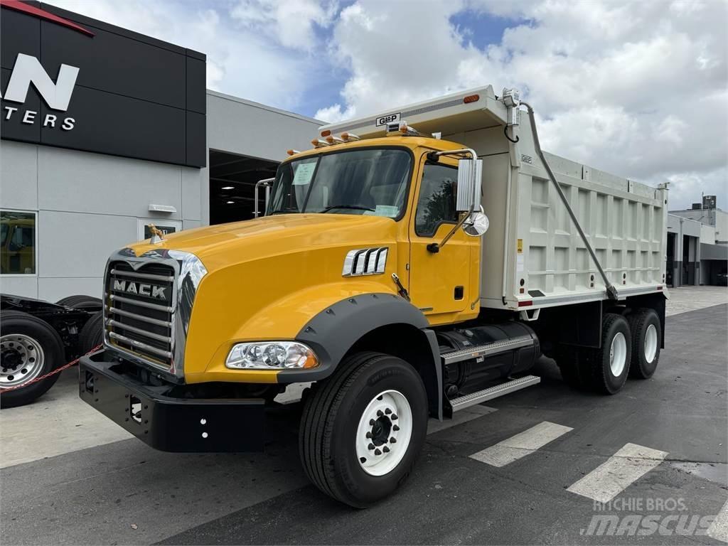 Mack GR64BRX Kiper kamioni