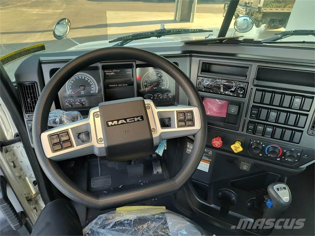 Mack GR64BX Kiper kamioni
