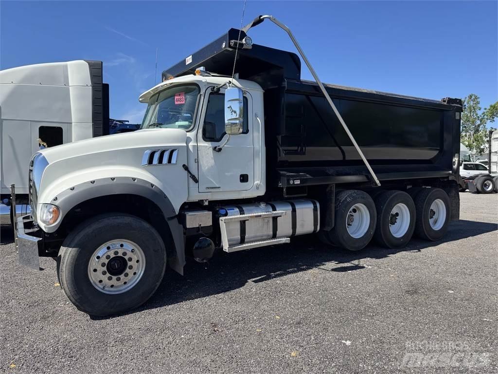 Mack GR64F Kiper kamioni