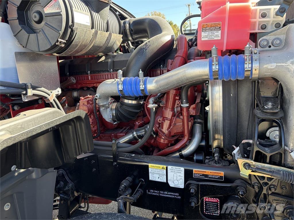 Mack GR64FR Kamioni mikseri za beton