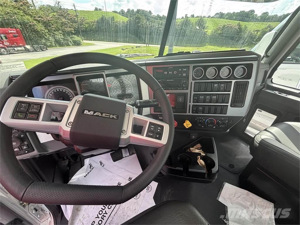 Mack GR64FT Traktorske jedinice