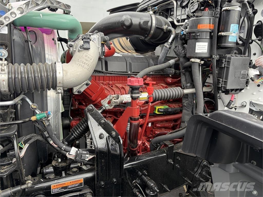 Mack GR64FT Traktorske jedinice