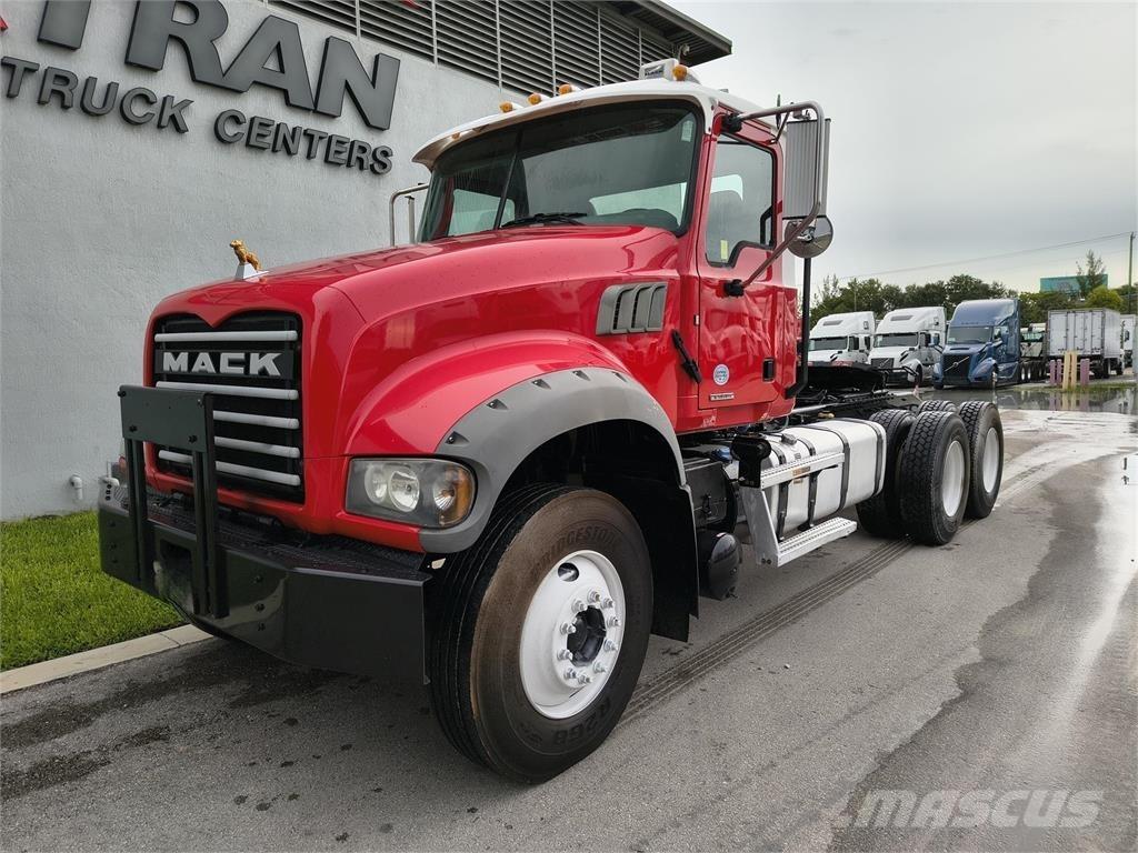 Mack GR64FT Traktorske jedinice