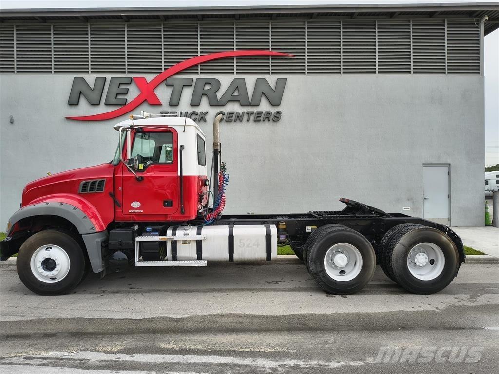 Mack GR64FT Traktorske jedinice