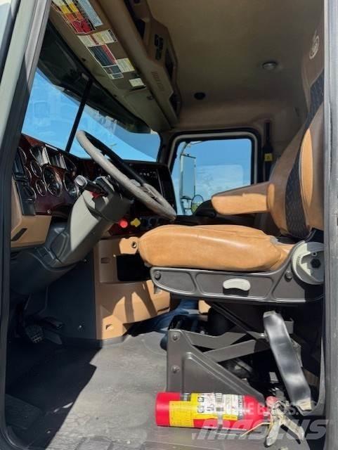 Mack GU713 Traktorske jedinice