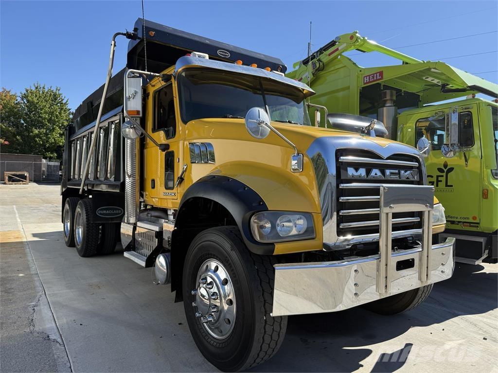 Mack GU713 Kiper kamioni