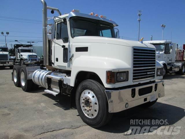Mack PI64T Traktorske jedinice