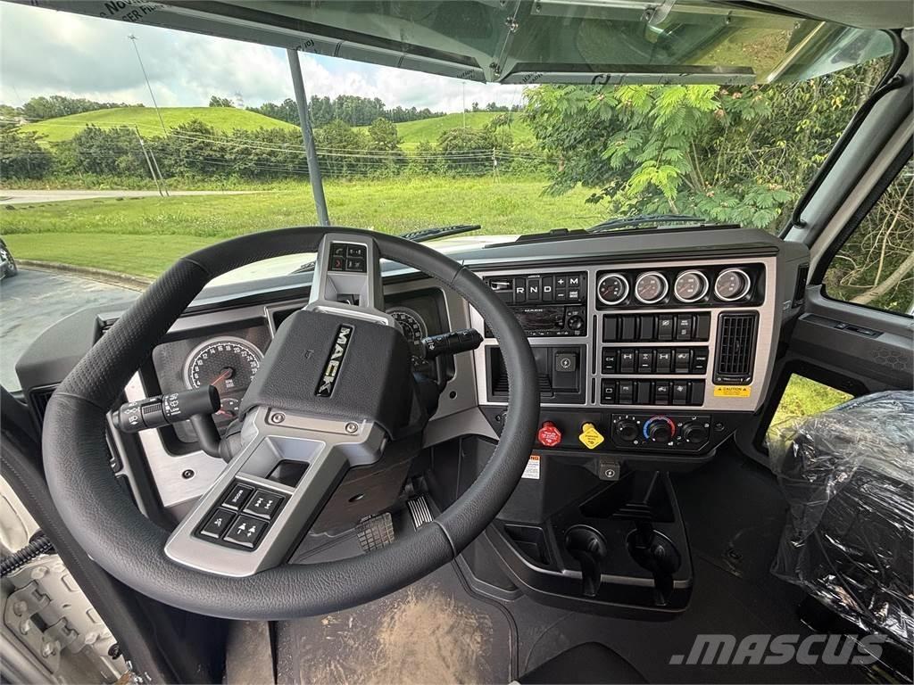 Mack PI64T Traktorske jedinice