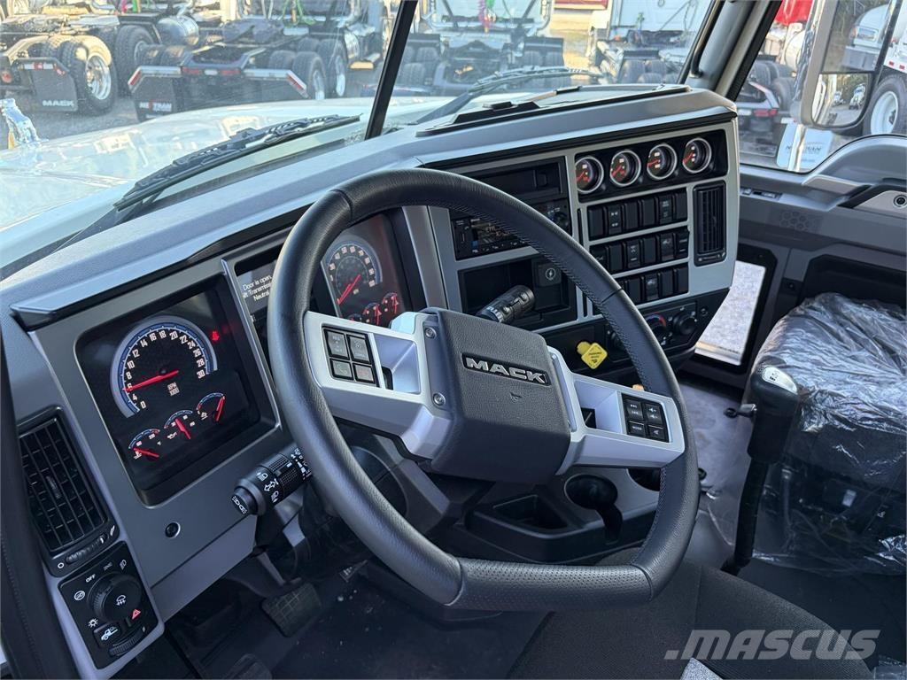 Mack PI64T Traktorske jedinice