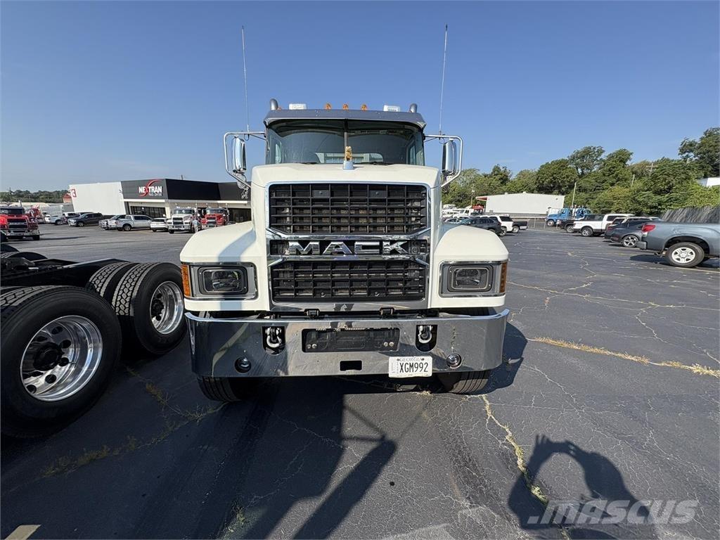Mack PI64T Traktorske jedinice