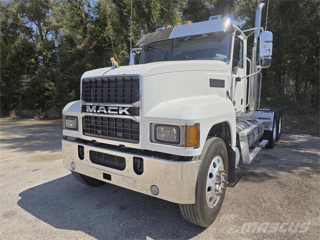 Mack PI64T Traktorske jedinice