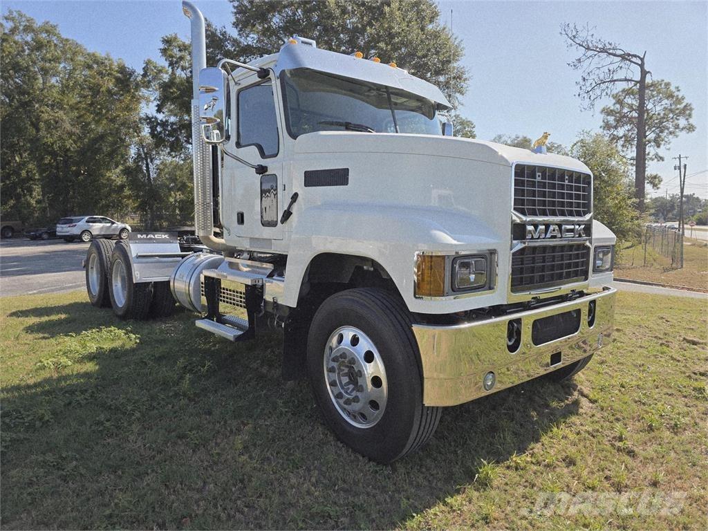 Mack PI64T Traktorske jedinice