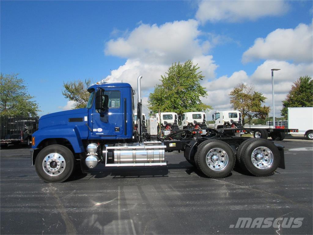 Mack PI64T Traktorske jedinice