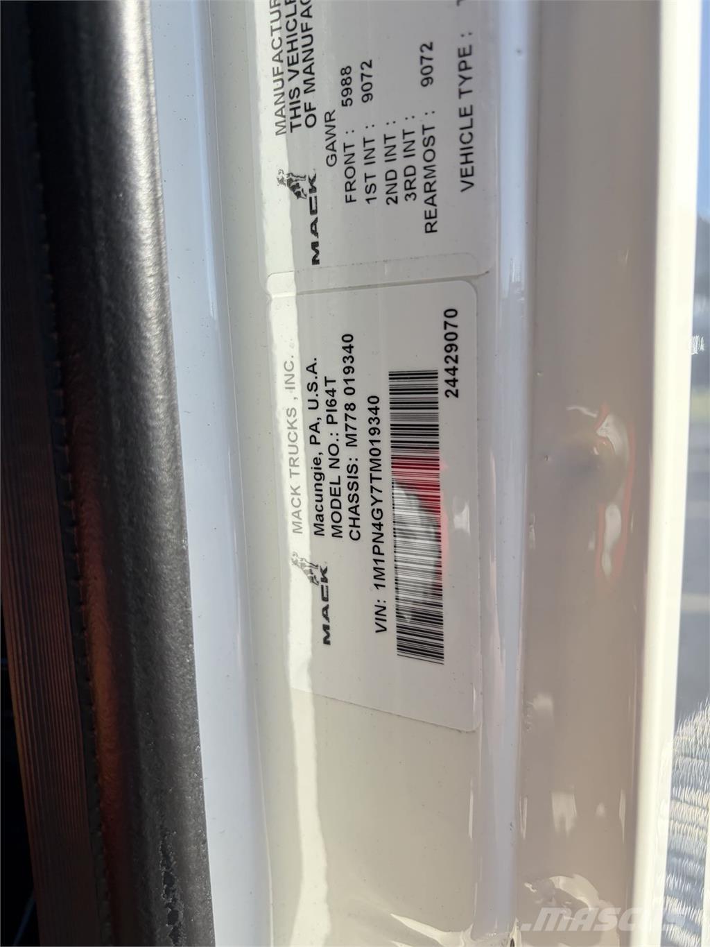 Mack PI64T Traktorske jedinice