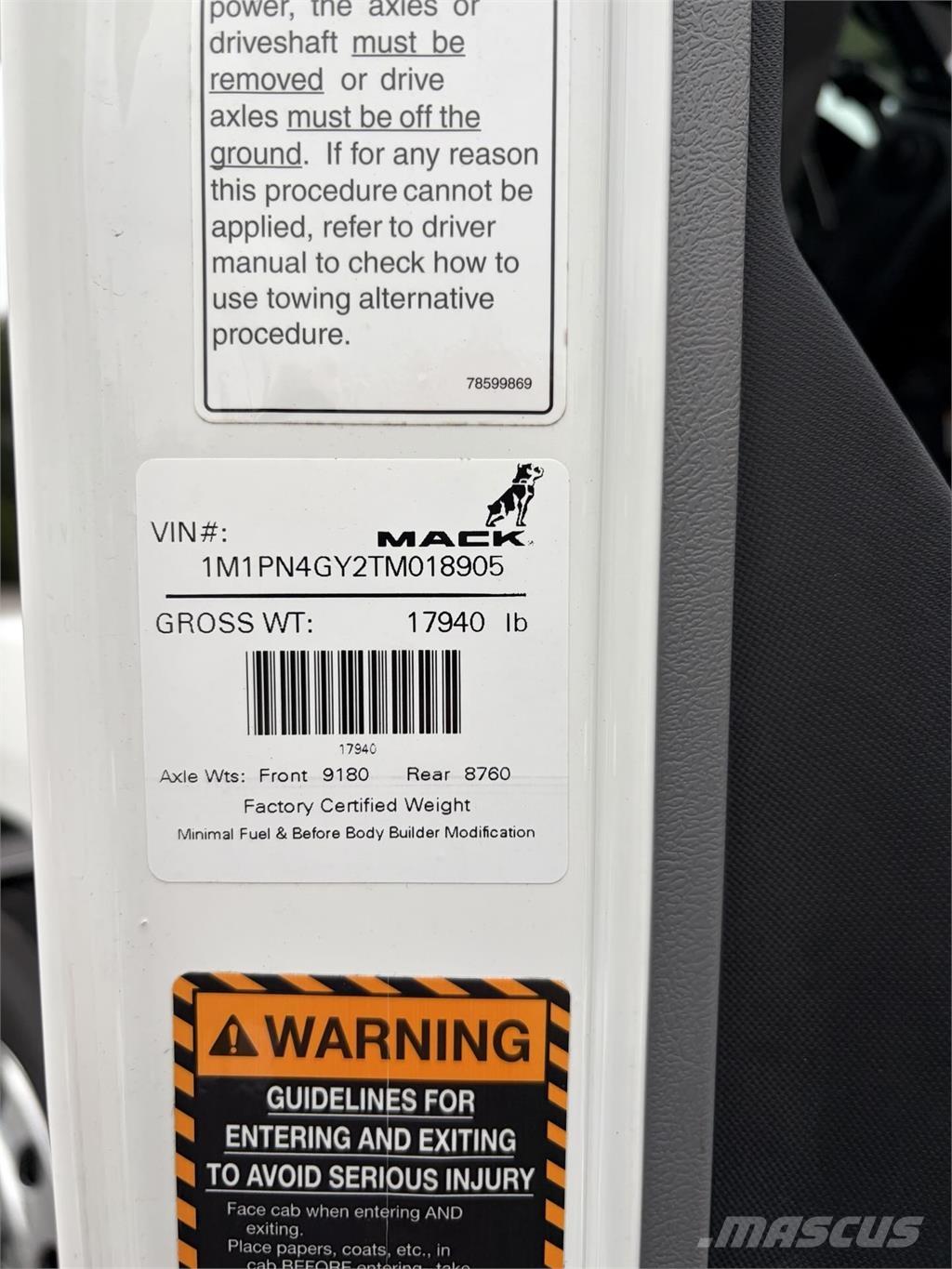 Mack PI64T Traktorske jedinice