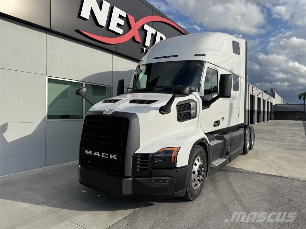 Mack PR64T Traktorske jedinice