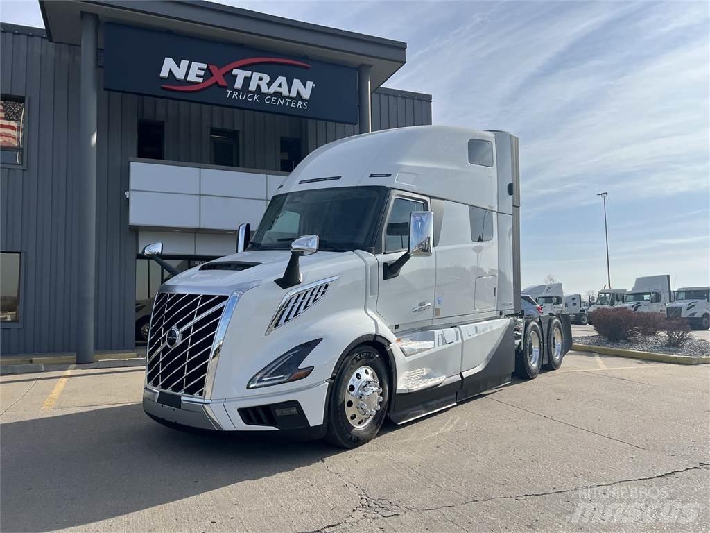 Volvo NEW VNL860 Traktorske jedinice