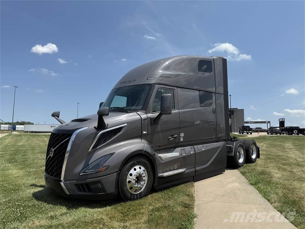 Volvo NEW VNL860 Traktorske jedinice