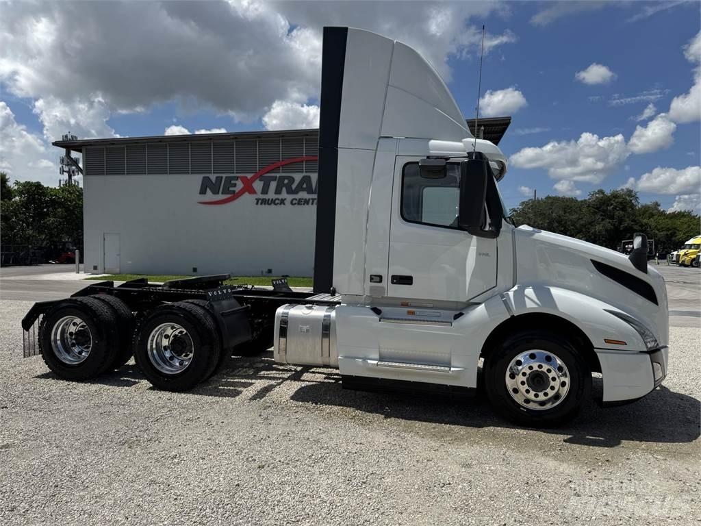 Volvo VNL64T300 Traktorske jedinice