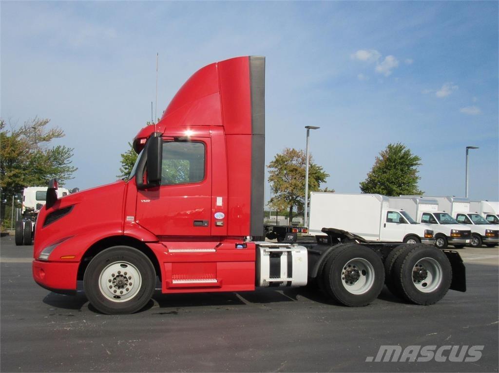 Volvo VNL64T300 Traktorske jedinice