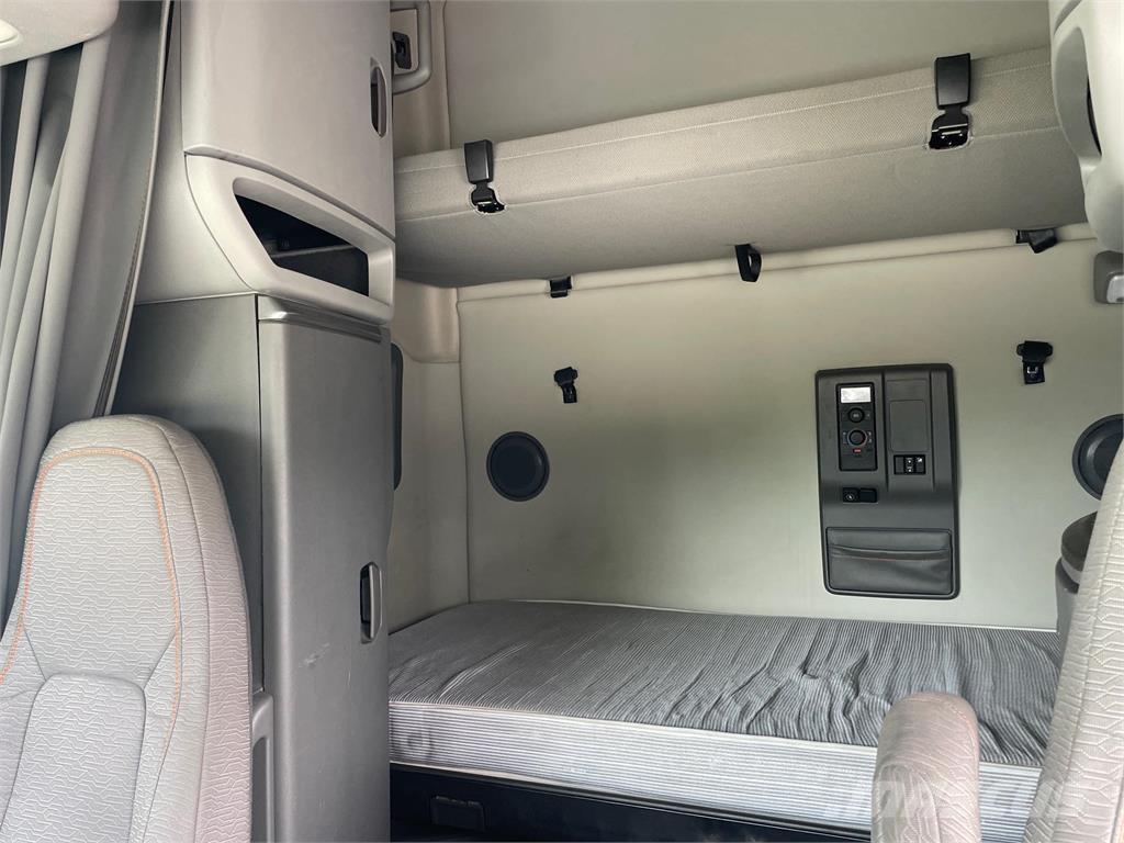 Volvo VNL64T760 Traktorske jedinice