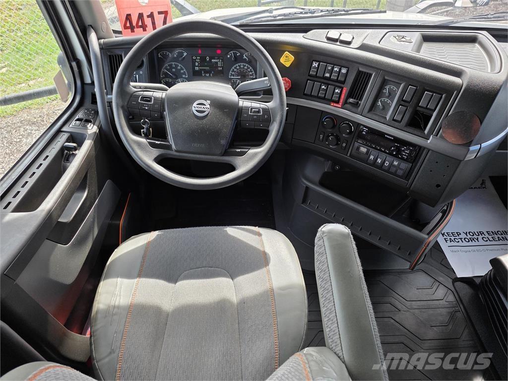 Volvo VNL64T760 Traktorske jedinice