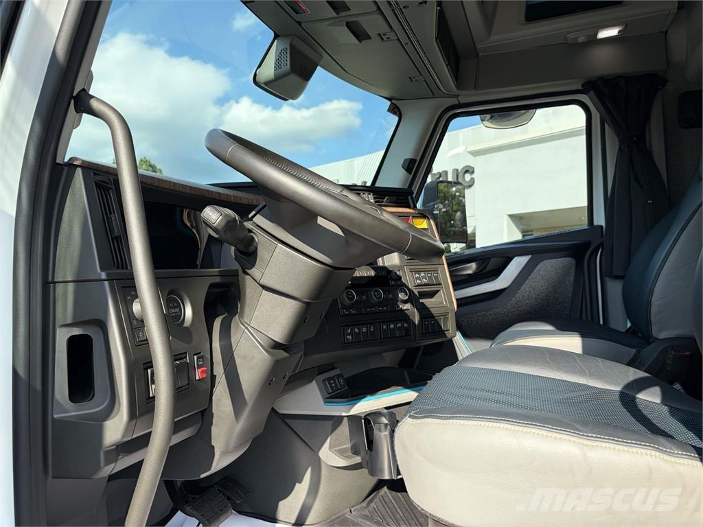 Volvo VNL64T860 Traktorske jedinice