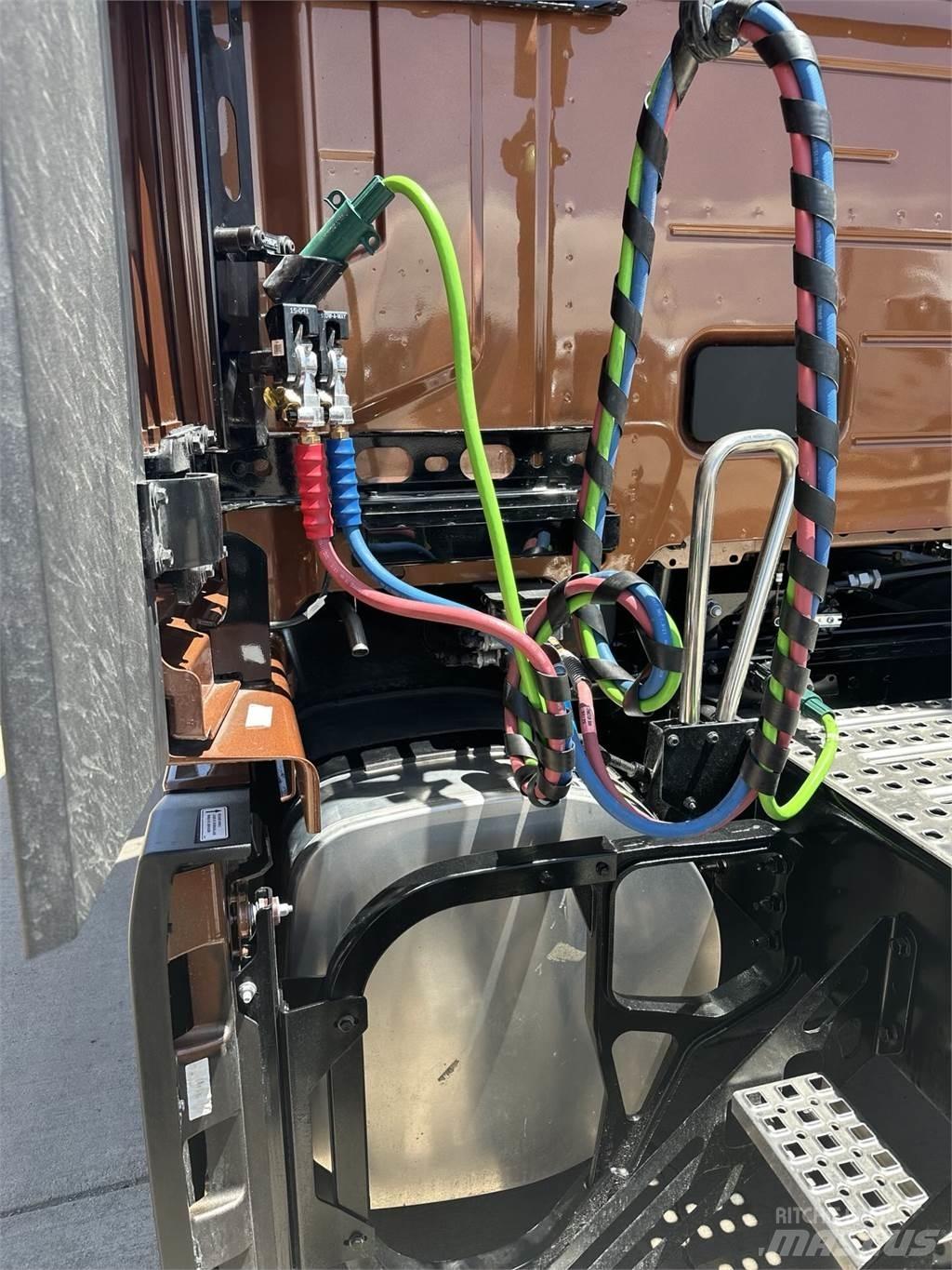 Volvo VNL64T860 Traktorske jedinice
