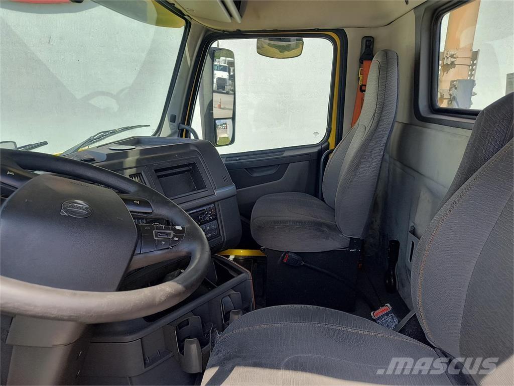 Volvo VNR64T Traktorske jedinice