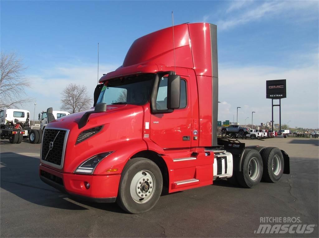 Volvo VNR64T300 Traktorske jedinice