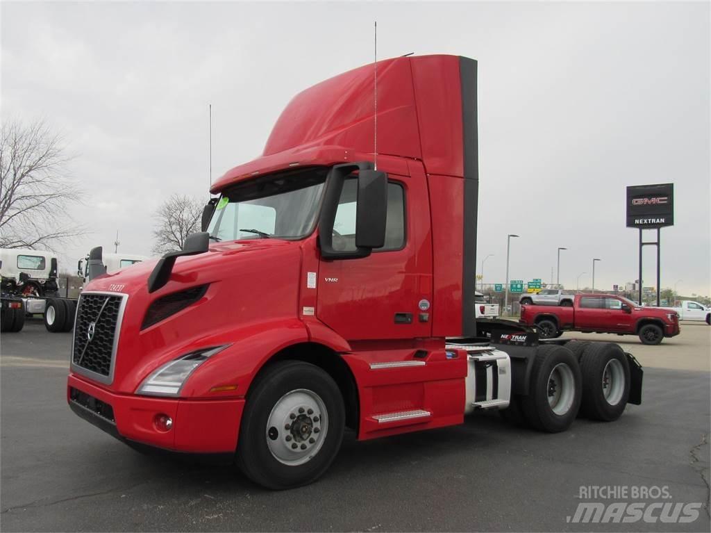 Volvo VNR64T300 Traktorske jedinice