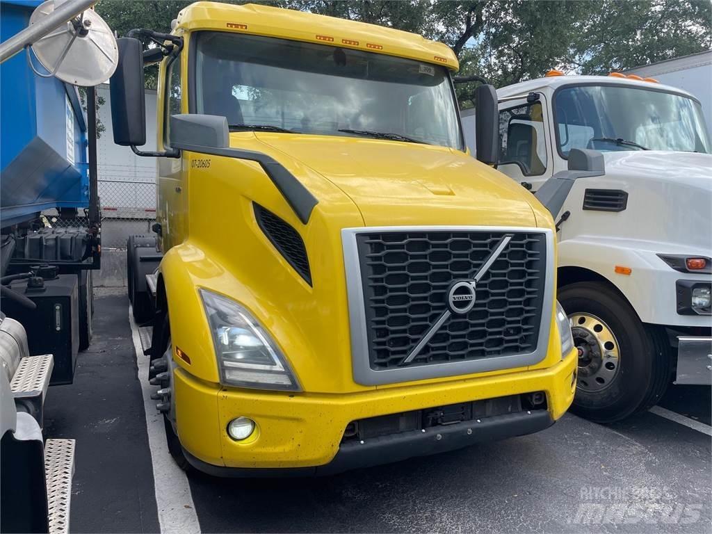 Volvo VNR64T300 Traktorske jedinice
