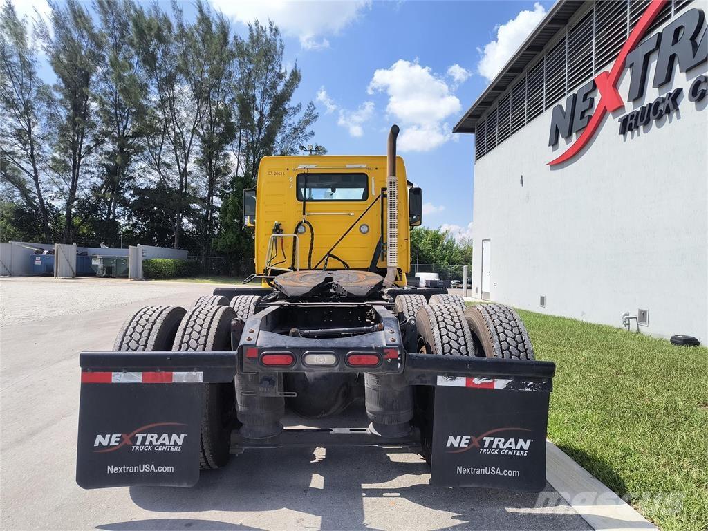 Volvo VNR64T300 Traktorske jedinice