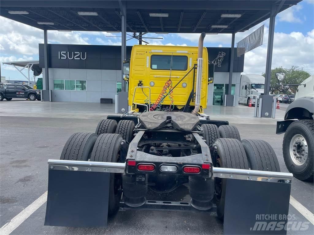 Volvo VNR64T300 Traktorske jedinice
