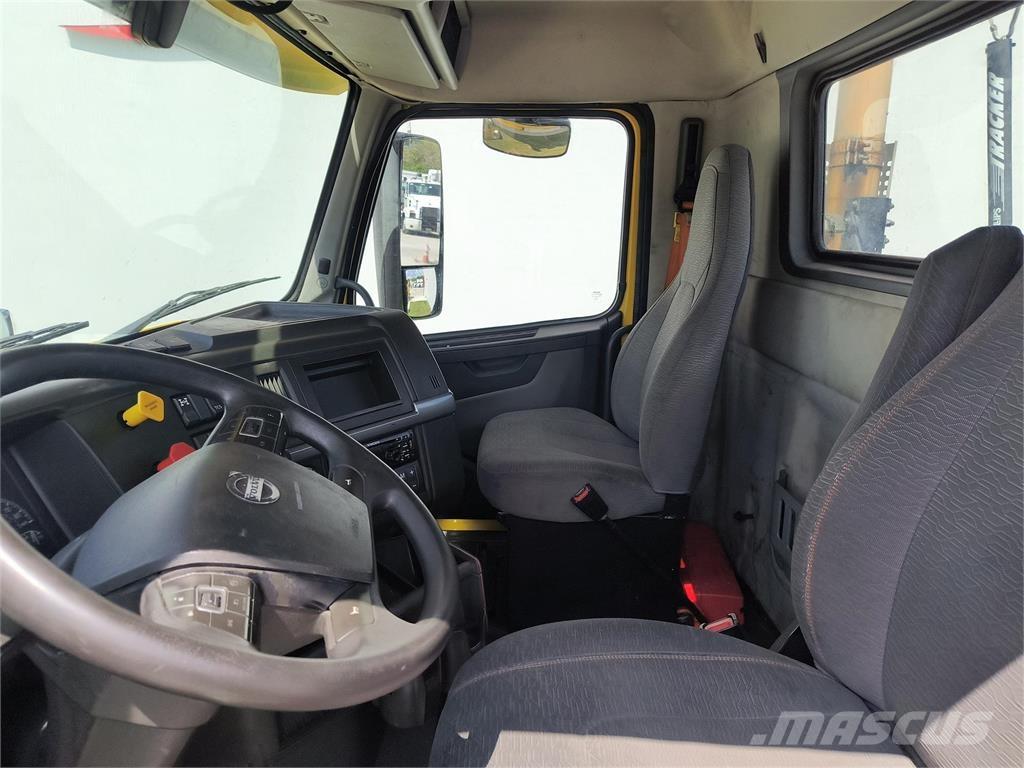 Volvo VNR64T300 Traktorske jedinice