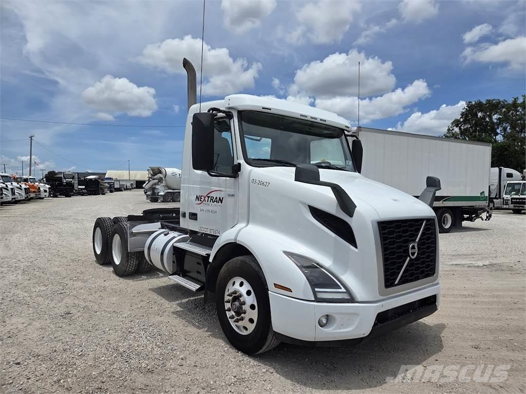 Volvo VNR64T300 Traktorske jedinice