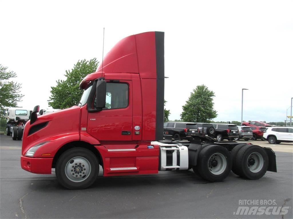 Volvo VNR64T300 Traktorske jedinice