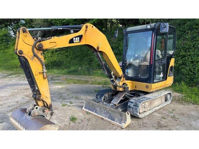 CAT 302.5C Mini bageri <7t